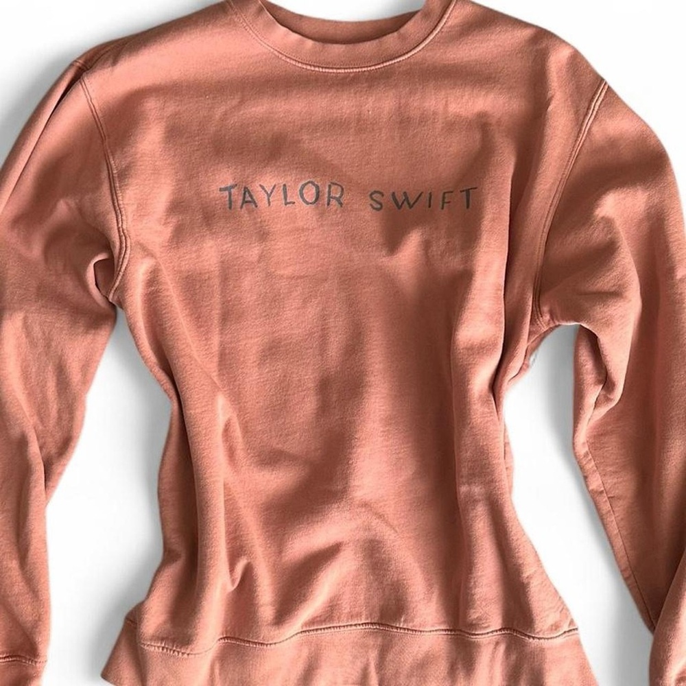 Taylor Swift 1989 Pink Relaxed Sweatshirt